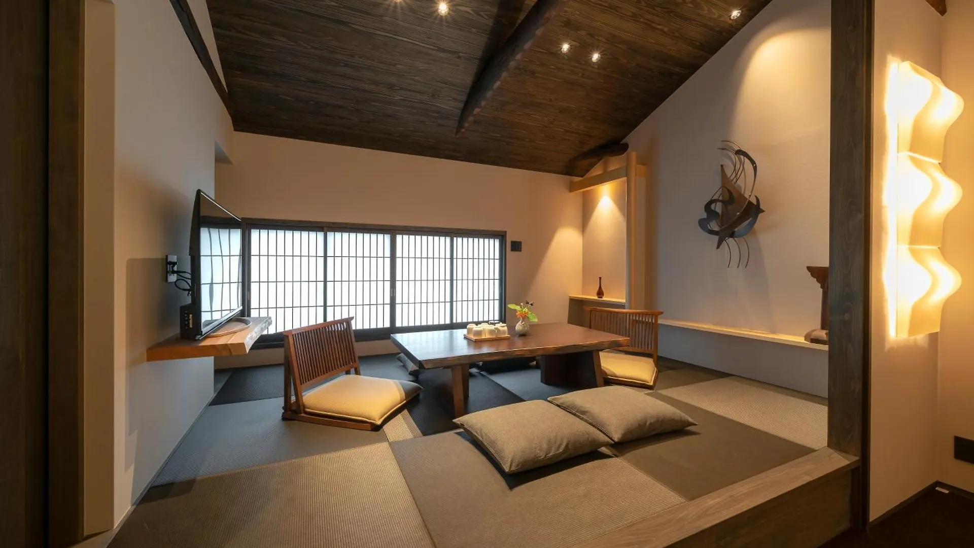 Hinaya Gojo Apartment Kyoto