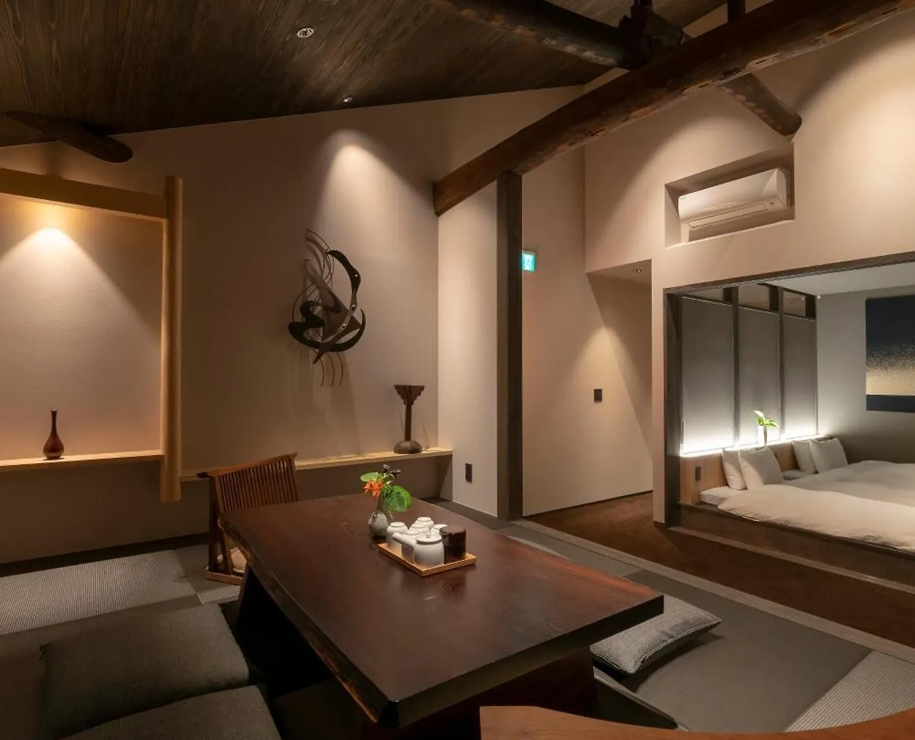Hinaya Gojo Apartment Kyoto